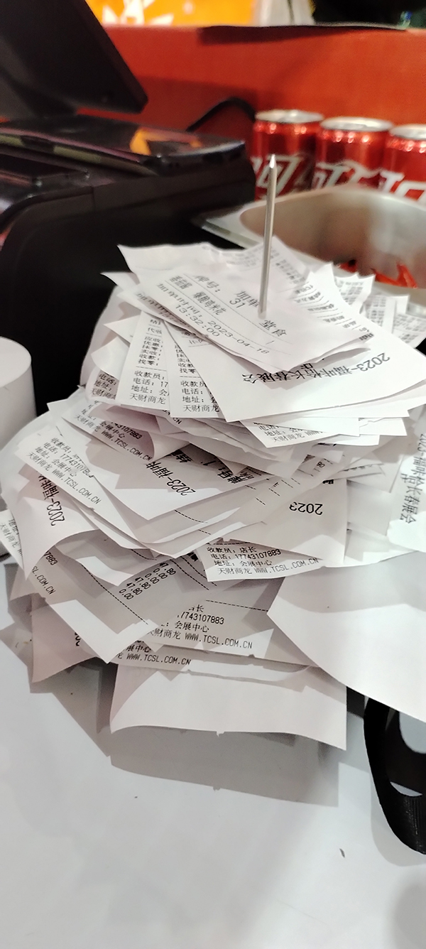 645b5b2e7bc4e.jpg 12.jpg